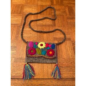 Enamorado handcrafted embroidery crossbody bag New